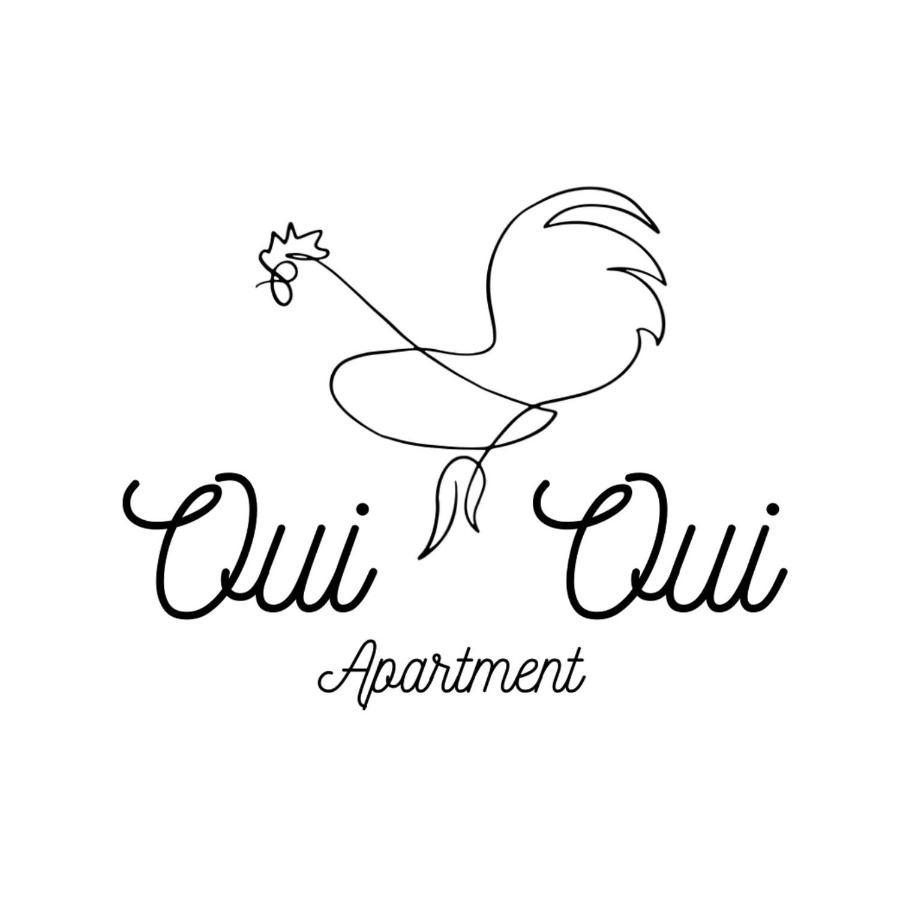 Oui Oui Apartment Varsavia Esterno foto
